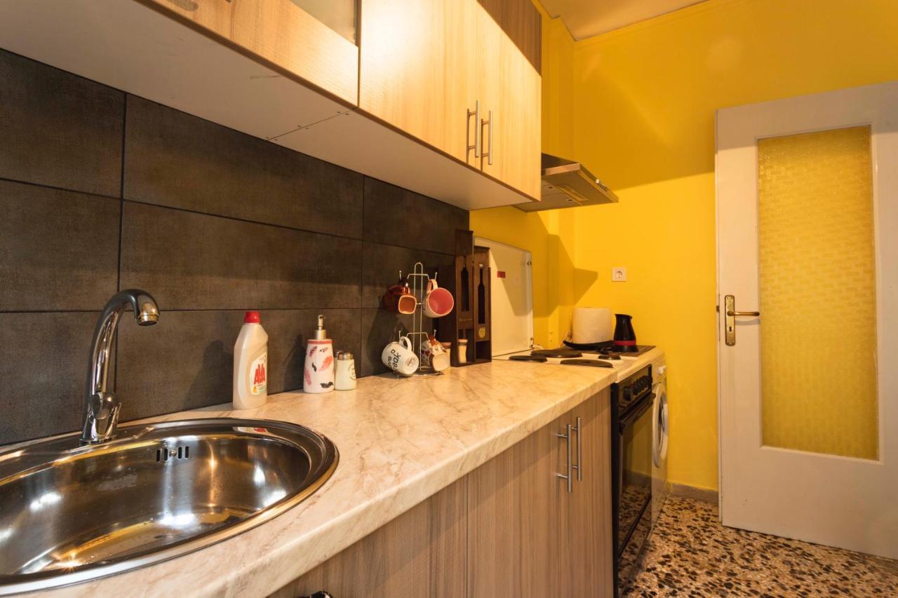 Lovely Small Apartment At Heraklion Center Экстерьер фото